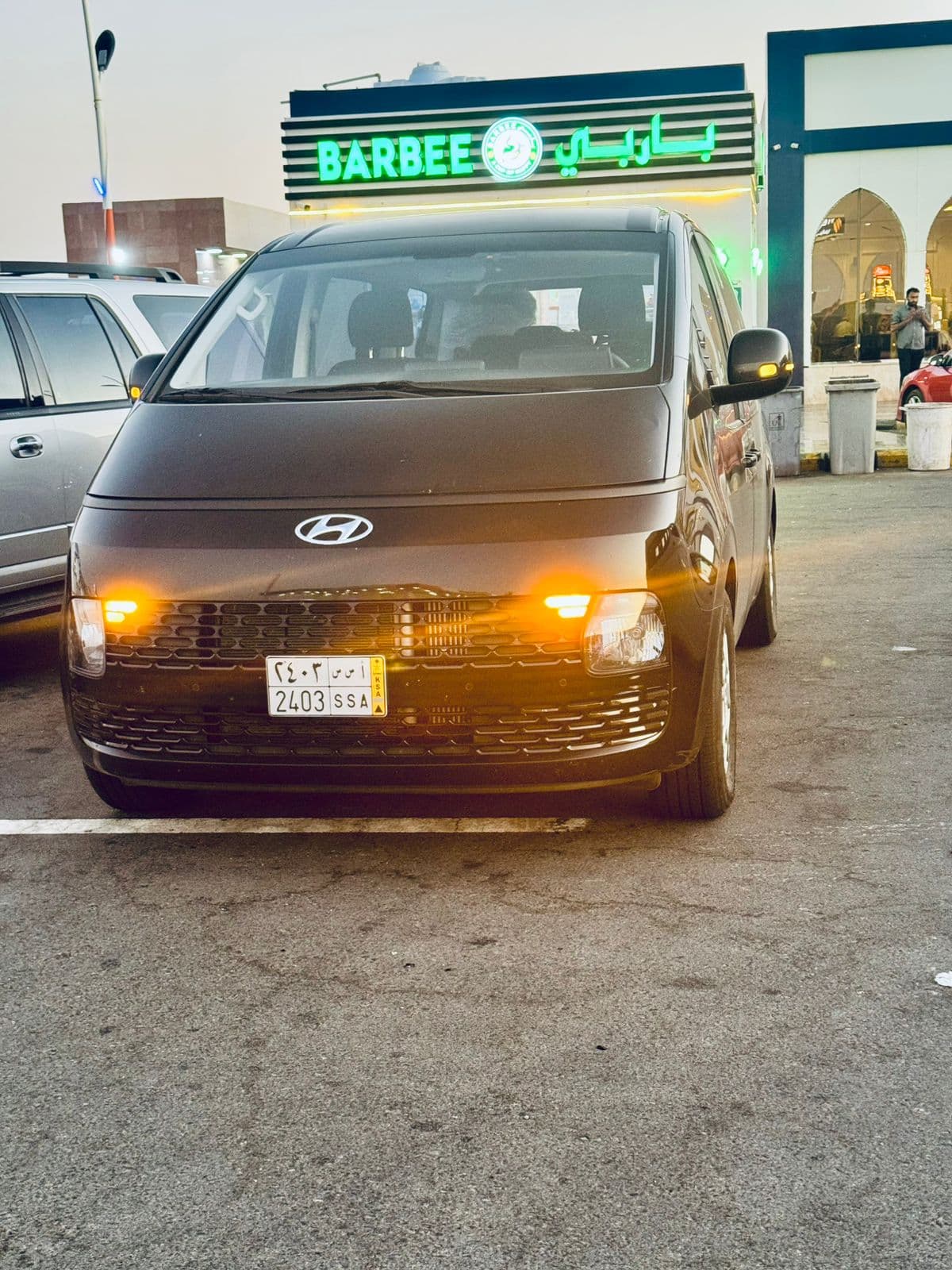 Hyundai Staria Black Edition Front View